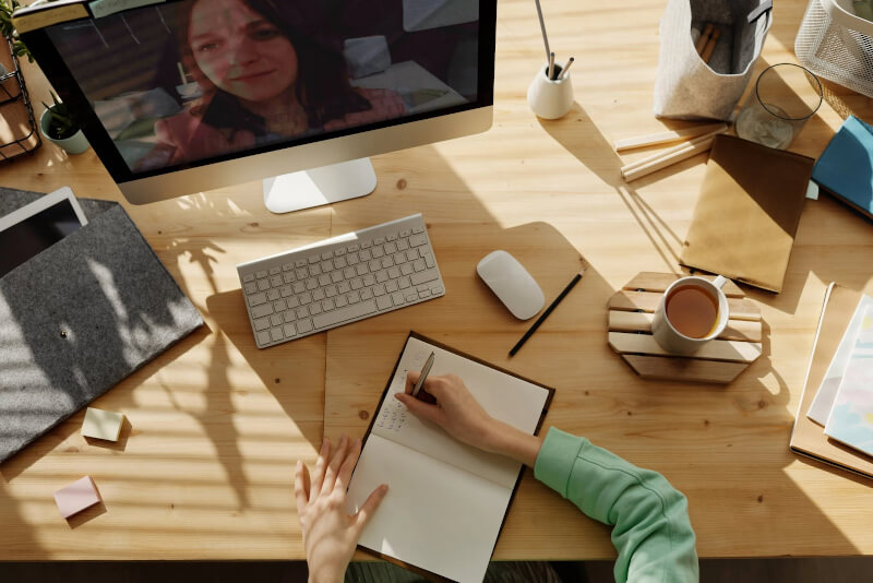Wat je moet weten om via een thuisstudie een HBO opleiding te volgen